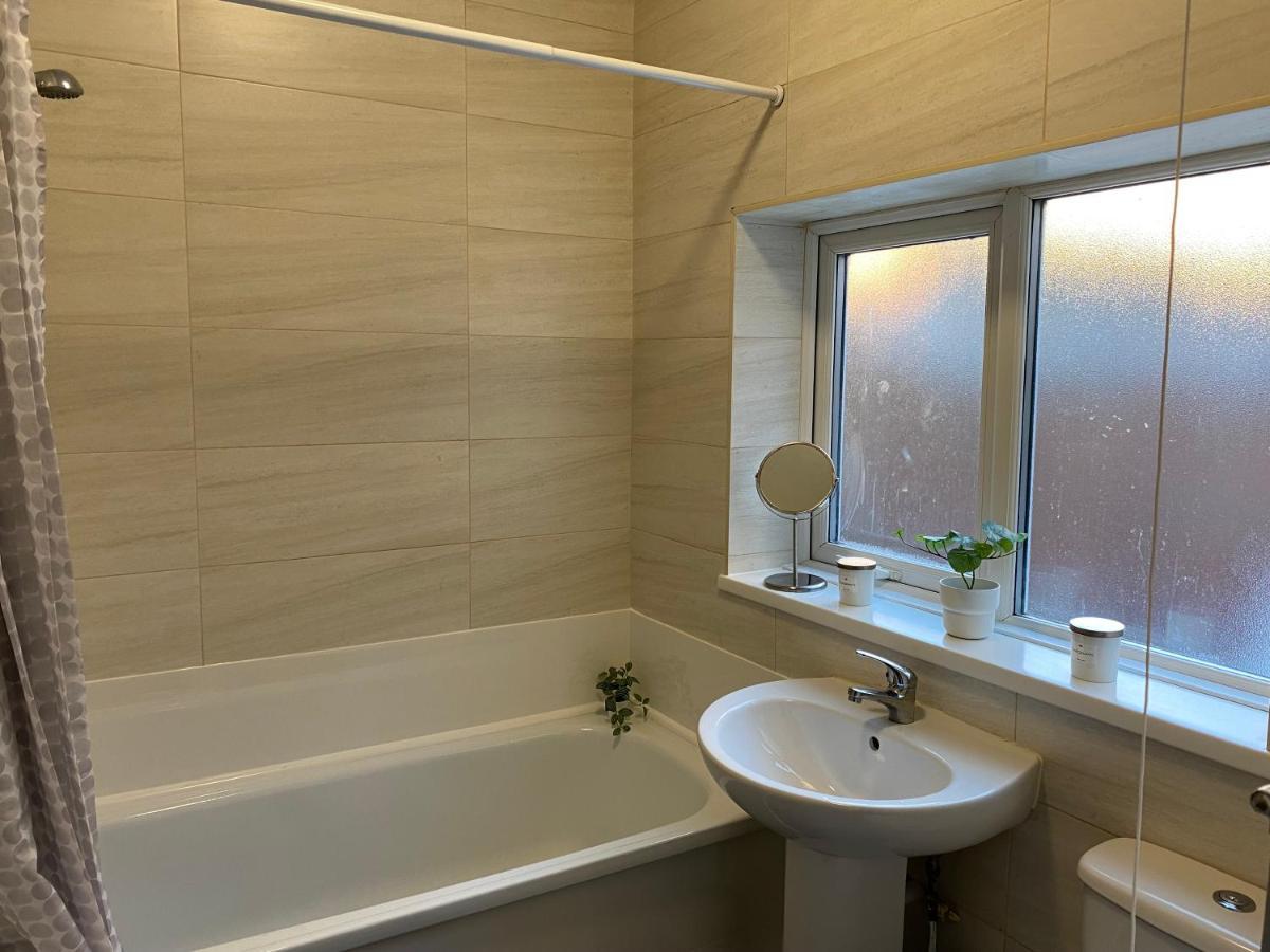 Overhill - Spacious 2 Bed Ground Floor Flat Close To Newcastle Gateshead Eksteriør bilde